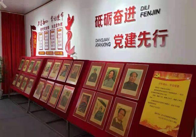 紫色衣服怎么搭配